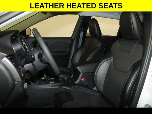 Used 2022 Jeep Cherokee Latitude Lux AWD/4WD image 3