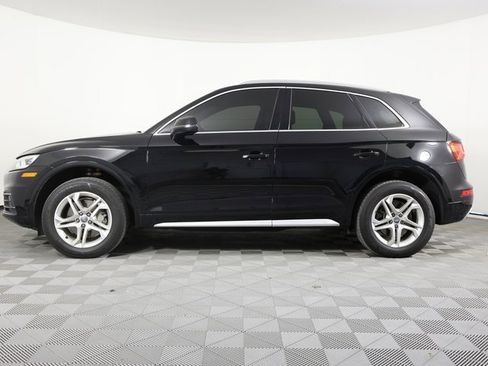Used 2018 Audi Q5 2.0T Premium Plus w/ Premium Plus Package image 2