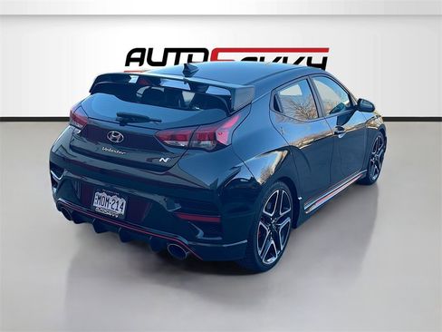 Used 2022 Hyundai Veloster N image 7