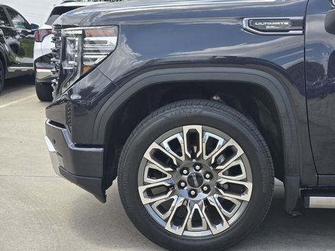 Used 2023 GMC Sierra 1500 Denali Ultimate AWD/4WD image 14