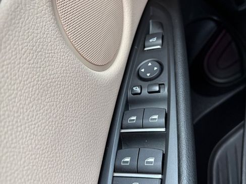 Used 2018 BMW X5 sDrive35i RWD image 12