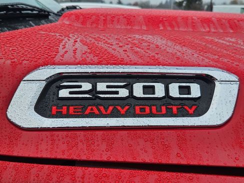 Used 2022 RAM 2500 Tradesman w/ Towing Technology Group image 30