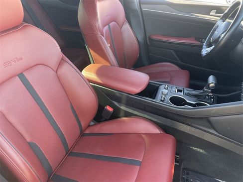 Used 2024 Kia K5 GT-Line image 10