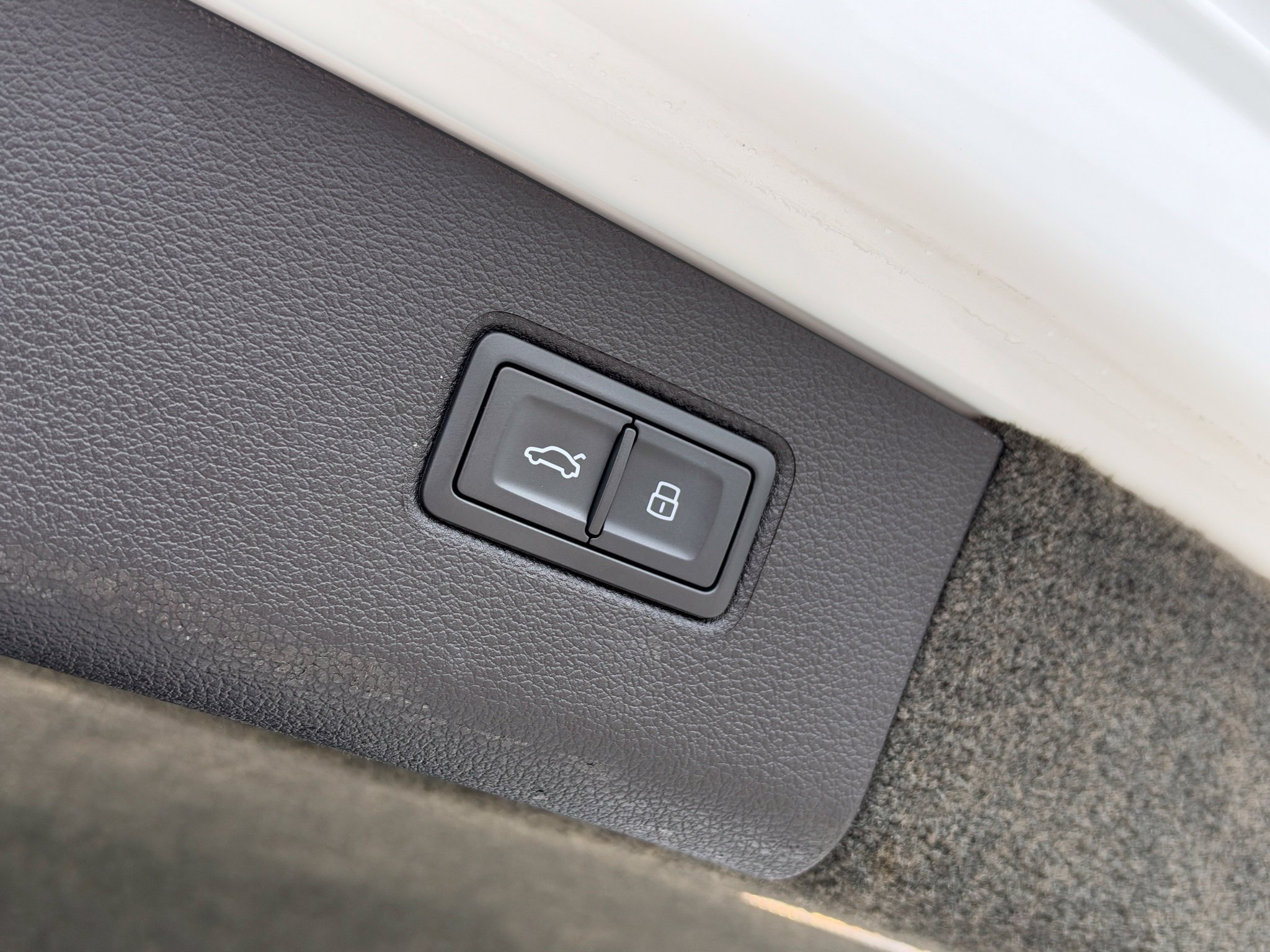 Used 2022 Bentley Bentayga Speed AWD/4WD image 26