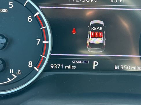 Used 2025 Nissan Rogue S image 16