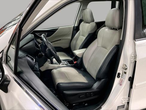 Used 2020 Subaru Forester Limited AWD/4WD image 8