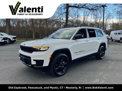 Used 2022 Jeep Grand Cherokee L Laredo AWD/4WD image 1