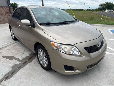 Used 2010 Toyota Corolla FWD image 6