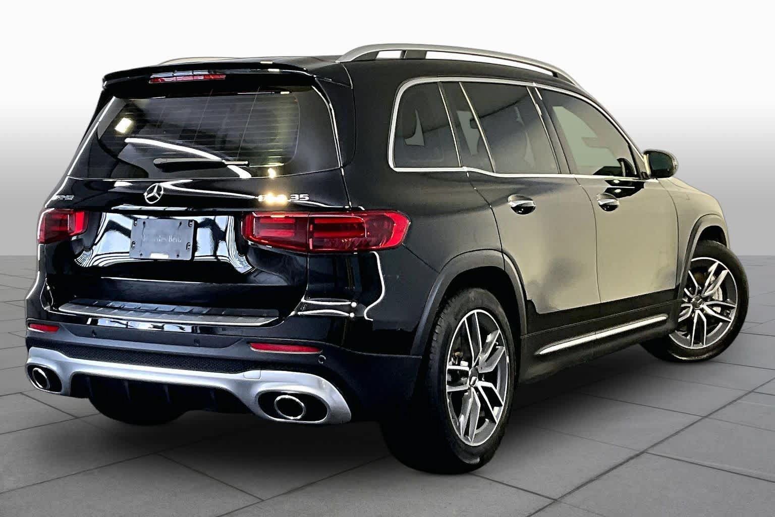Certified 2025 Mercedes-Benz GLB 35 AMG 4MATIC image 13