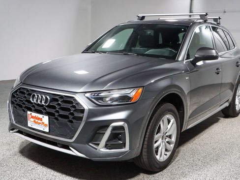 Used 2023 Audi Q5 2.0T Premium w/ Convenience Package image 31
