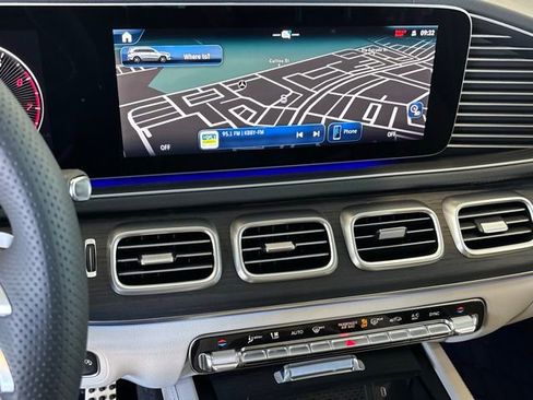 New 2026 Mercedes-Benz GLS 450 4MATIC image 29