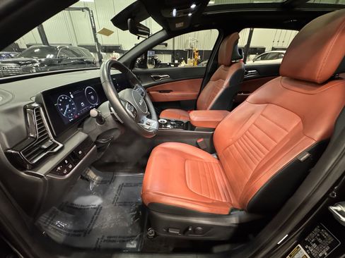 Certified 2024 Kia Sportage SX Prestige image 19