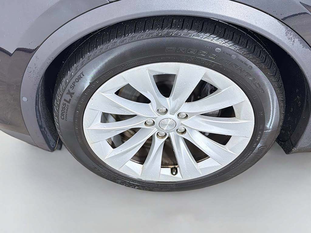Used 2017 Tesla Model X 90D AWD/4WD image 20