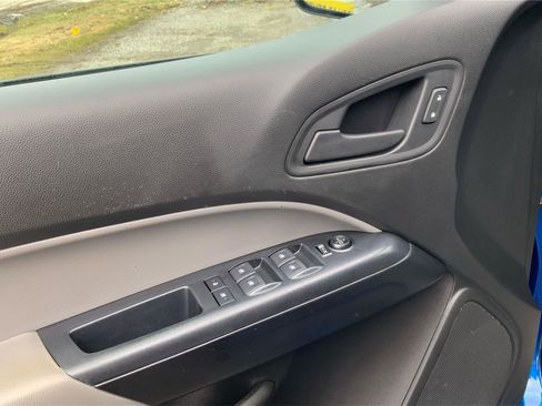 Used 2020 Chevrolet Colorado W/T w/ WT Convenience Package image 21