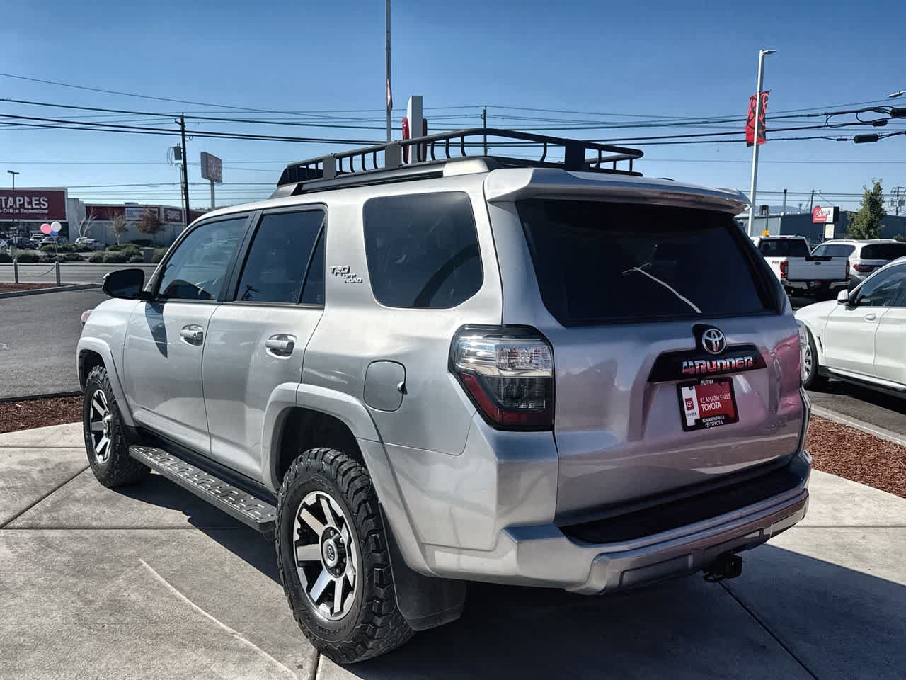 Used 2021 Toyota 4Runner TRD Off-Road AWD/4WD image 5