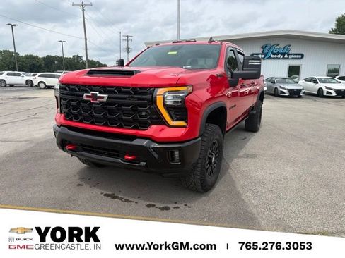 Used 2025 Chevrolet Silverado 2500 ZR2 AWD/4WD image 1