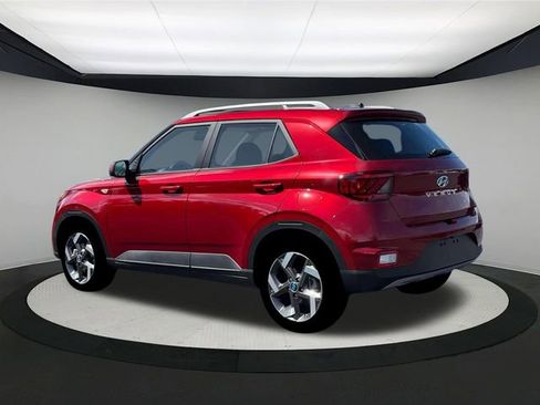 New 2026 Hyundai Venue SEL image 4