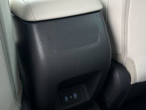 Used 2025 Hyundai Sonata SEL FWD image 14