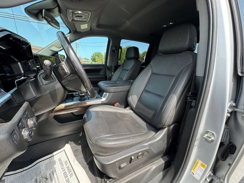 Used 2022 Chevrolet Silverado 1500 RST w/ Rally Edition AWD/4WD image 11
