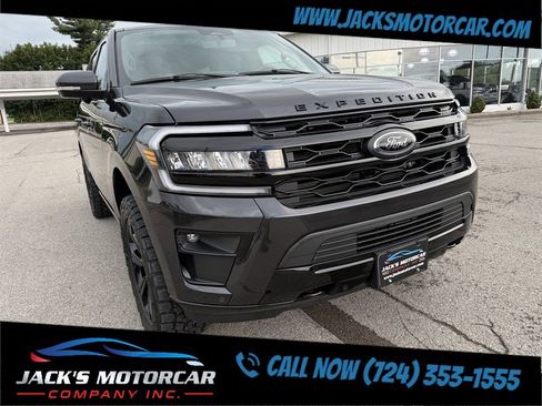 Used 2024 Ford Expedition Limited image 8