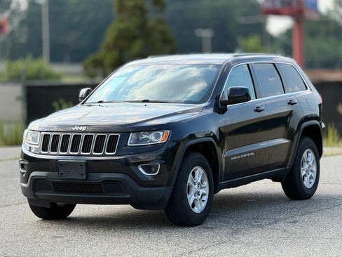 Used 2014 Jeep Grand Cherokee Laredo AWD/4WD image 6