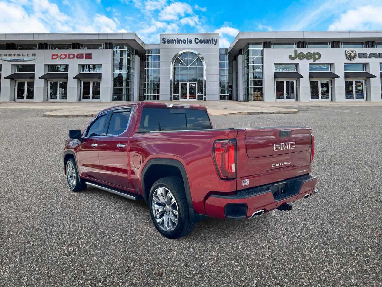 Used 2024 GMC Sierra 1500 Denali AWD/4WD image 6
