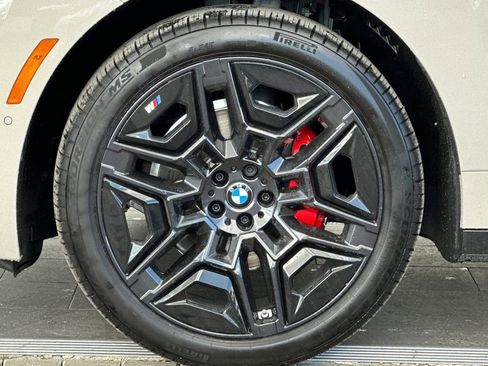New 2026 BMW iX xDrive60 w/ M Sport Package AWD/4WD image 33