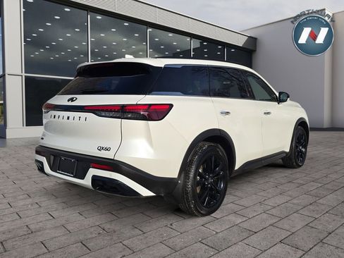 Used 2025 INFINITI QX60 Luxe w/ Black Edition image 5