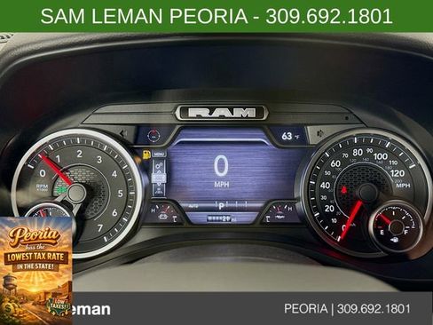 New 2026 RAM 1500 4x4 Crew Cab image 12