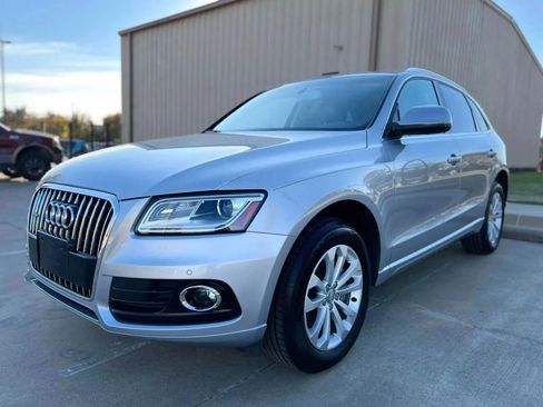 Used 2015 Audi Q5 2.0T Premium Plus w/ Technology Package image 3