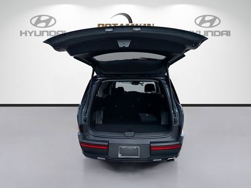 Used 2026 Hyundai Santa Fe SE image 24