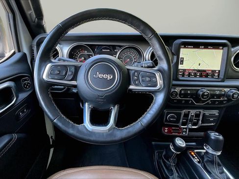Used 2021 Jeep Wrangler Unlimited Rubicon AWD/4WD image 11