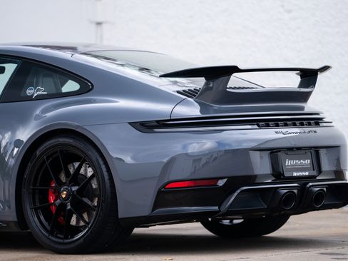 Used 2025 Porsche 911 Carrera 4 GTS image 30