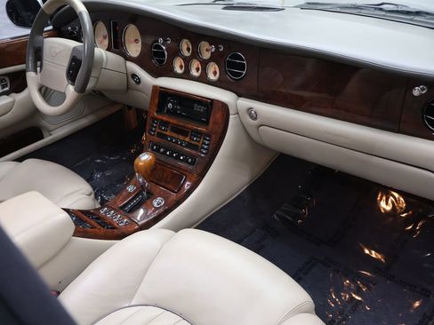 Used 1999 Bentley Arnage Green Label RWD image 12