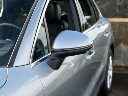 Certified 2025 Porsche Cayenne image 17