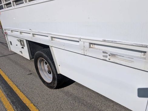 Used 2015 Ford F450 XL w/ XL Value Package RWD image 33