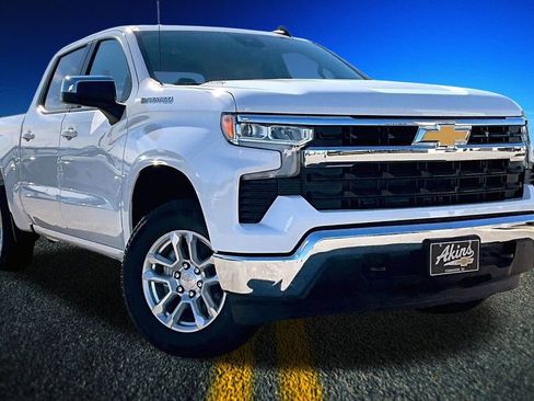 New 2026 Chevrolet Silverado 1500 LT image 2