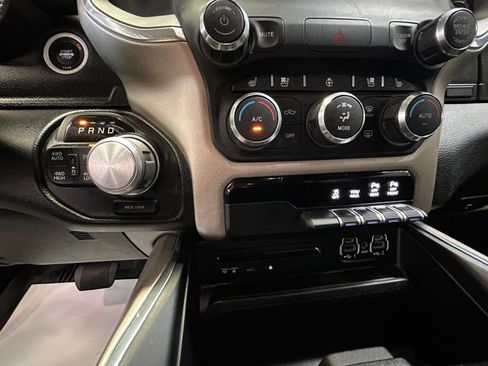 Used 2019 RAM 1500 Laramie AWD/4WD image 23