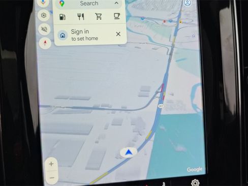 Certified 2023 Volvo XC60 B5 Core w/ Climate Package image 19