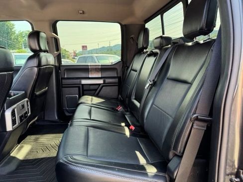 Used 2019 Ford F250 Lariat w/ Lariat Ultimate Package AWD/4WD image 12