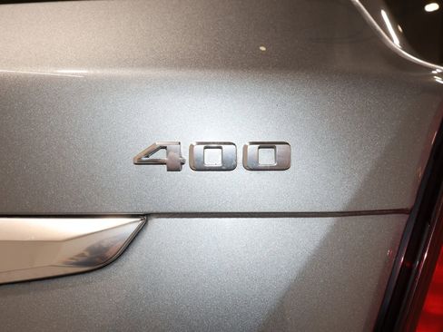 Certified 2025 Cadillac XT5 Premium Luxury image 37