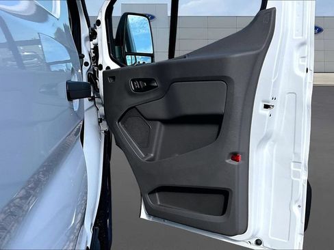New 2026 Ford Transit 250 Low Roof RWD image 30