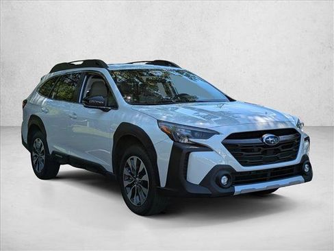 Certified 2024 Subaru Outback Limited AWD/4WD image 3