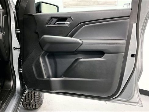 New 2026 GMC Canyon Elevation w/ Convenience Package RWD image 10