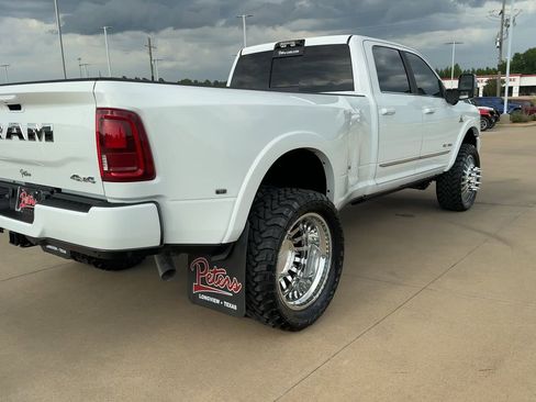 New 2025 RAM 3500 Limited image 8