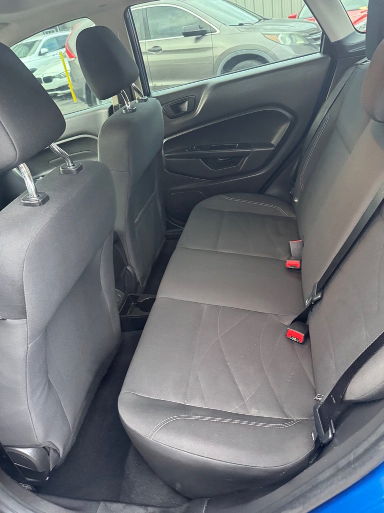 Used 2019 Ford Fiesta SE FWD image 11