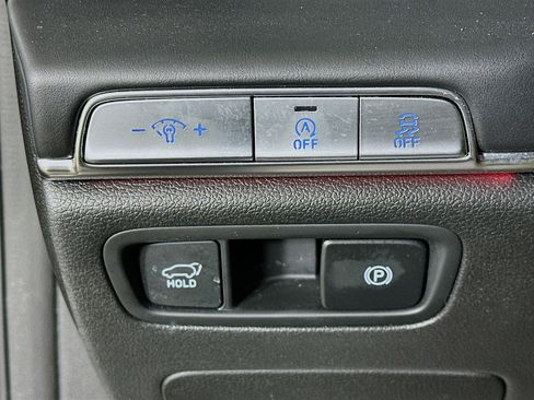 Used 2024 Genesis GV80 2.5T image 17