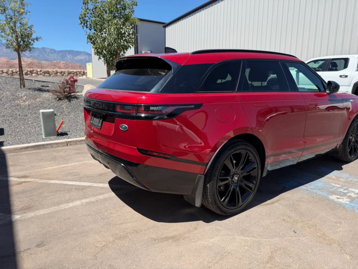 Used 2023 Land Rover Range Rover Velar R-Dynamic S AWD/4WD image 9