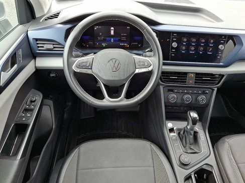 Used 2022 Volkswagen Taos SE AWD/4WD image 11
