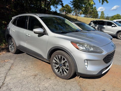 Used 2020 Ford Escape Titanium AWD/4WD image 1
